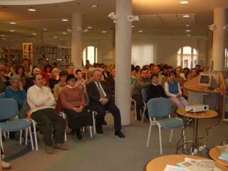 STA65547 - A Halis-év-könyv bemutatójának hallgatósága.JPG STA65547 - A Halis-év-könyv bemutatójának hallgatósága.JPG